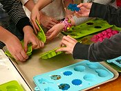 De Groene Geur zeepjes maken Haaren