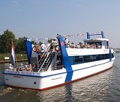 Rondvaartboot trouwlocatie Sneek