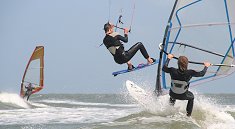 Vrijgezellendag op het strand